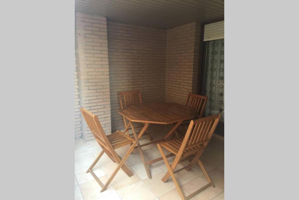 Amplio Apartamento Plaza De Toros ซาราโกซา ภายนอก รูปภาพ