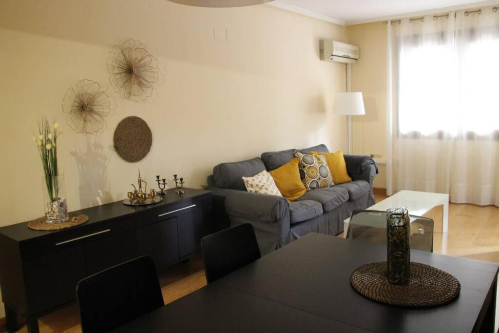 Amplio Apartamento Plaza De Toros ซาราโกซา ภายนอก รูปภาพ