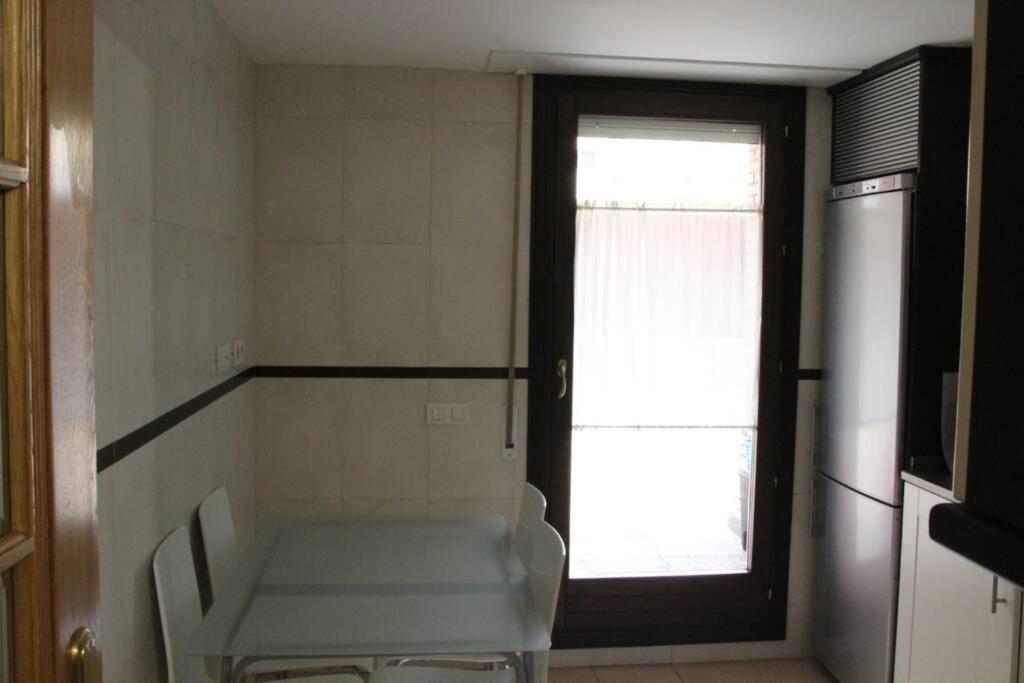 Amplio Apartamento Plaza De Toros ซาราโกซา ภายนอก รูปภาพ